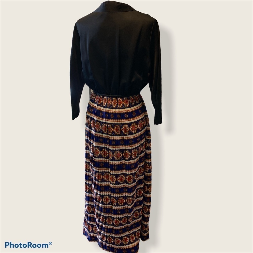 Vintage 70’s pleated circle skirt button top dress - Picture 9 of 9